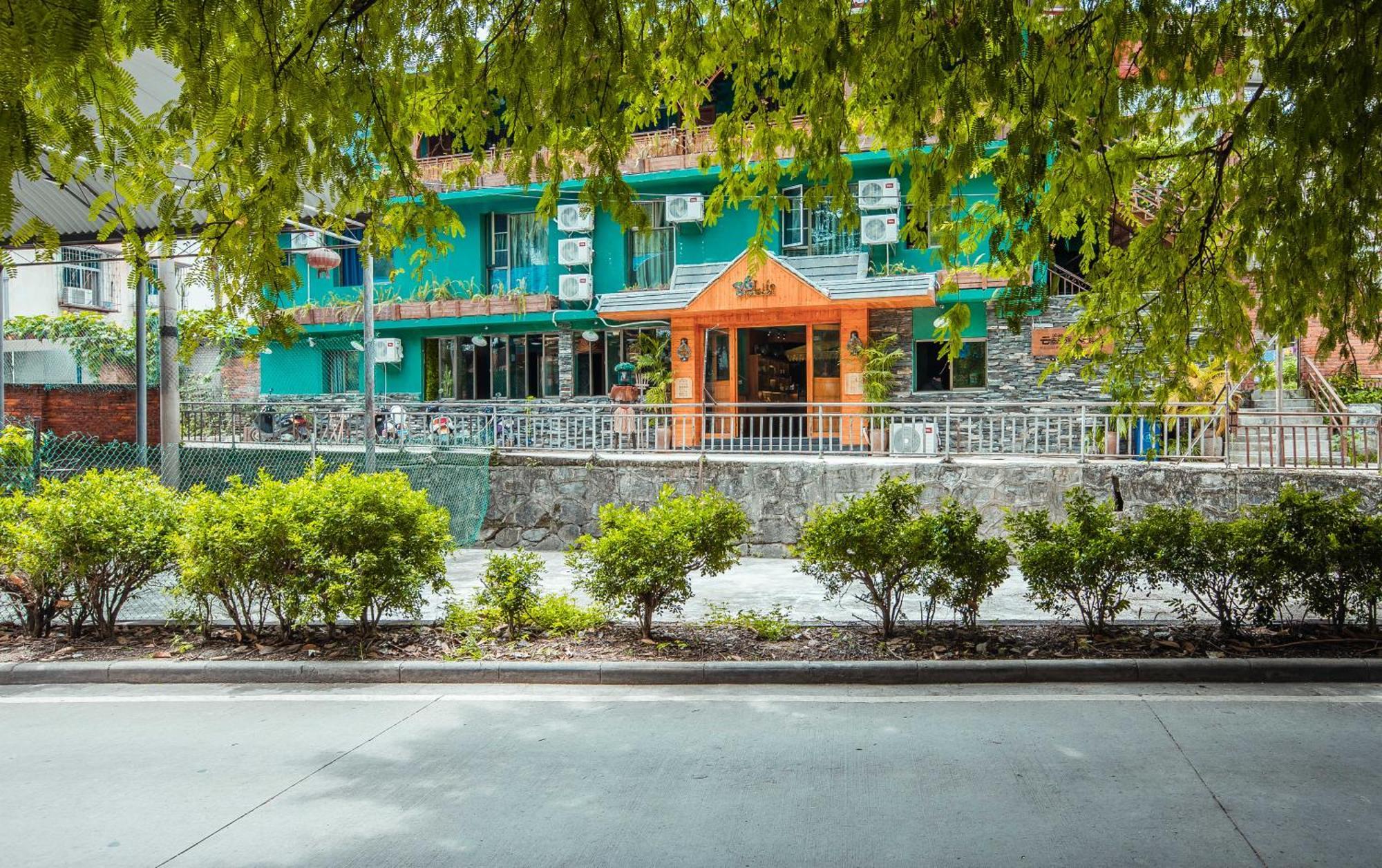 26Life Yunnan Ethnic Creative Inn Jinghong Exterior foto